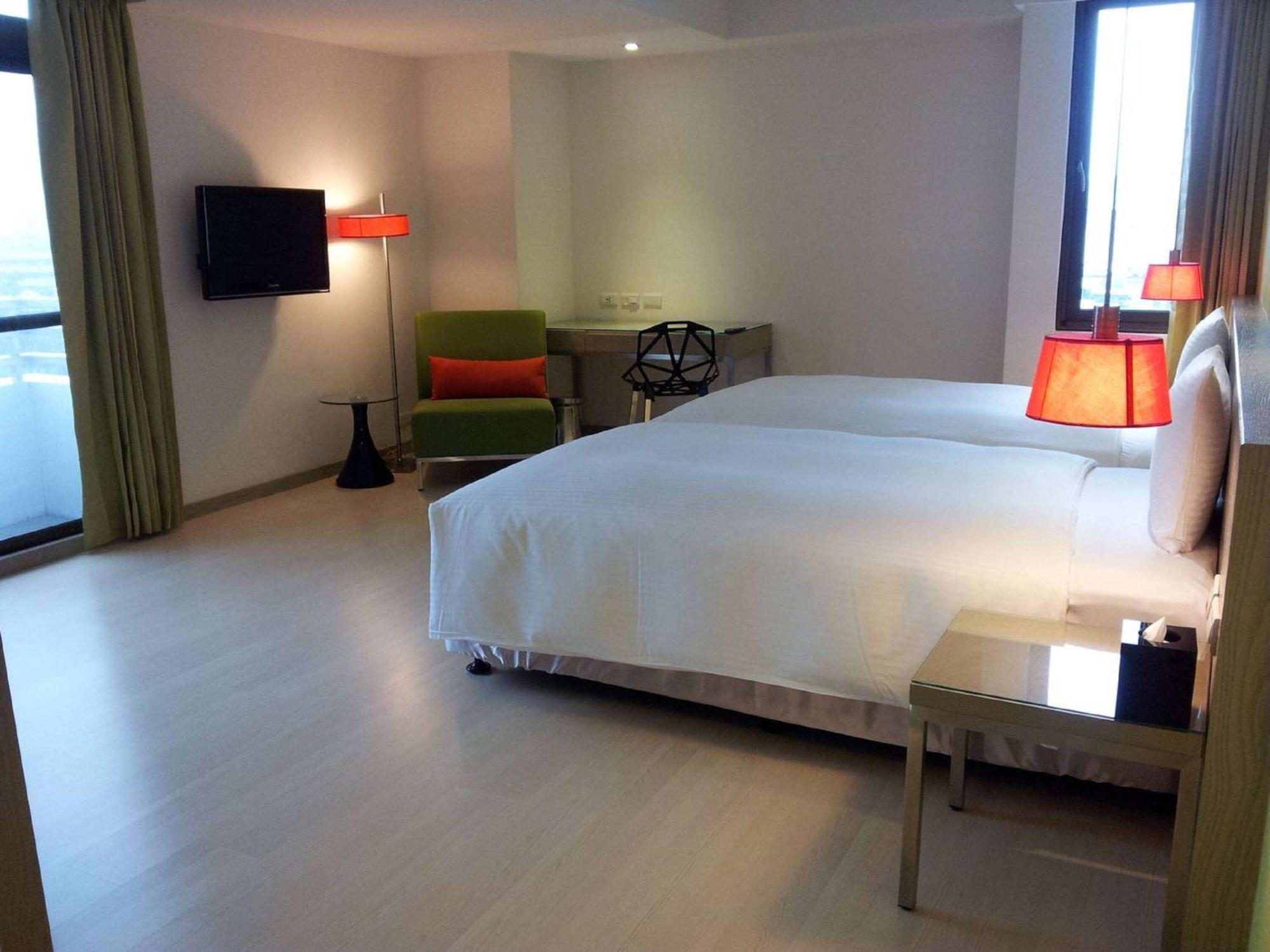 Ramada Encore By Wyndham Hualien Exterior photo