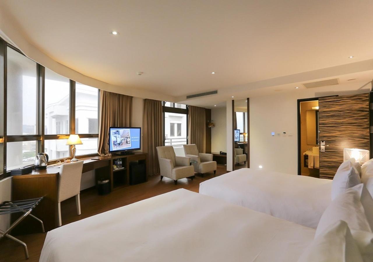 Ramada Encore By Wyndham Hualien Exterior photo