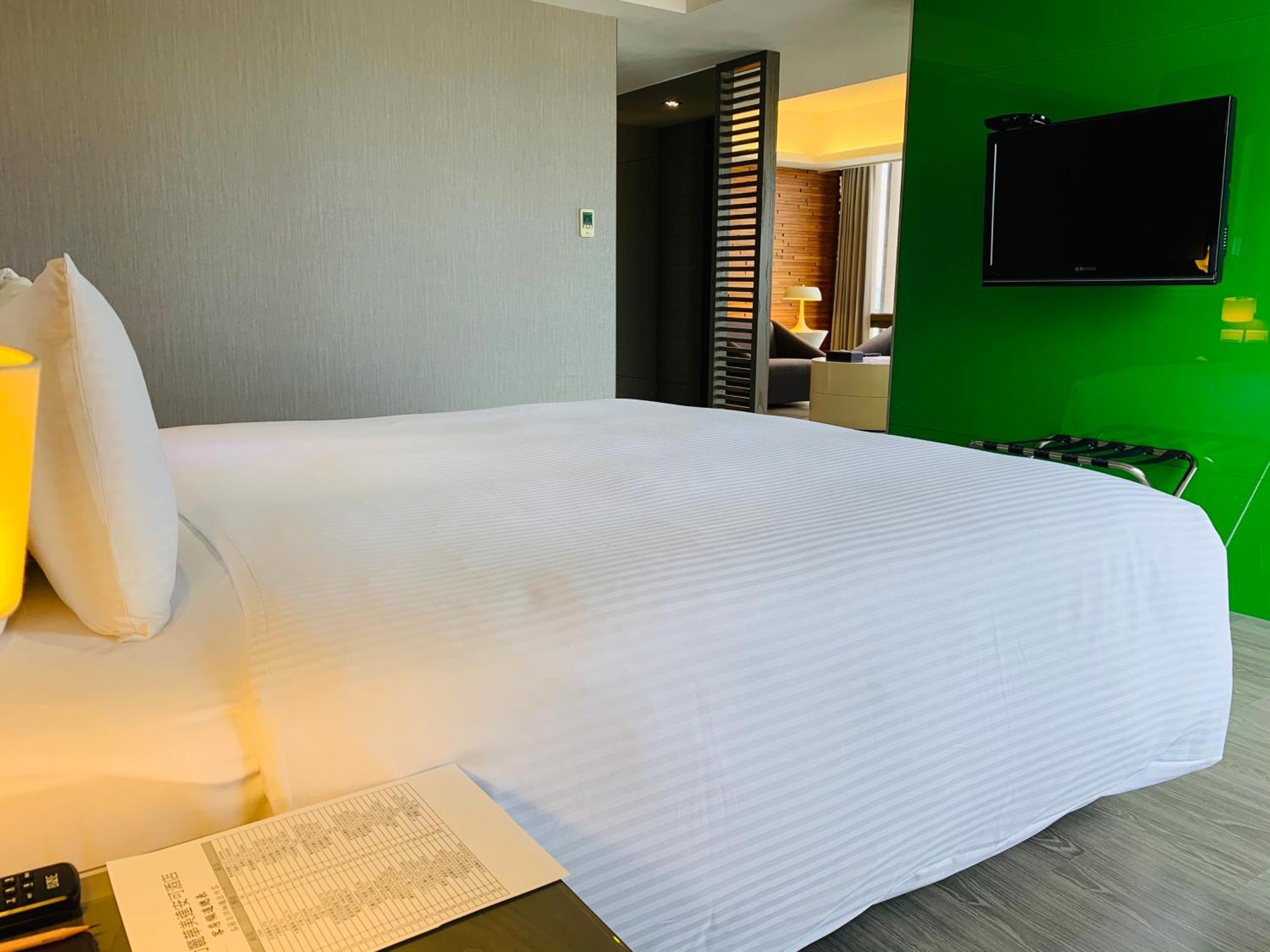 Ramada Encore By Wyndham Hualien Exterior photo